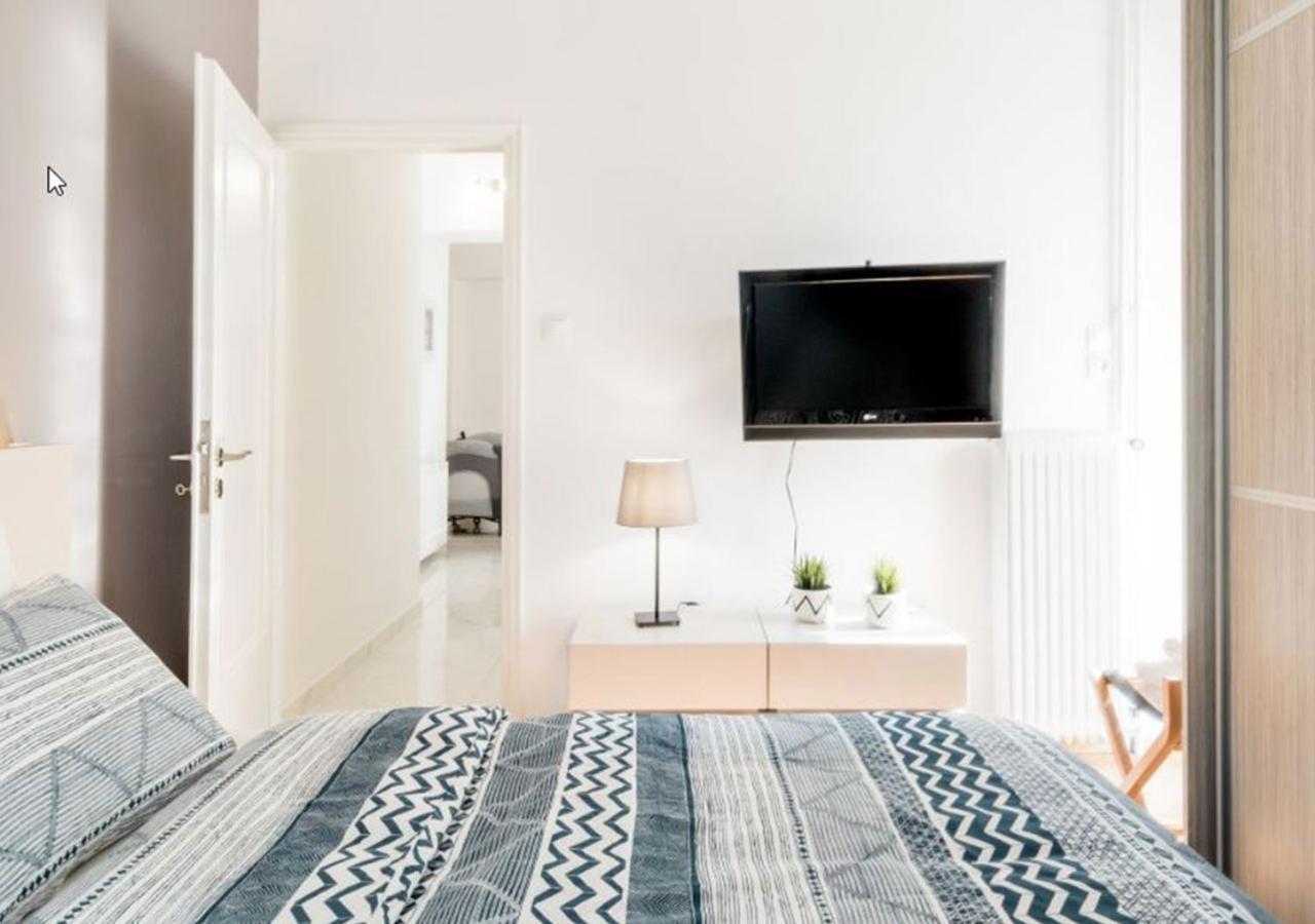 Socrates By Heloni Apartments Athén Kültér fotó